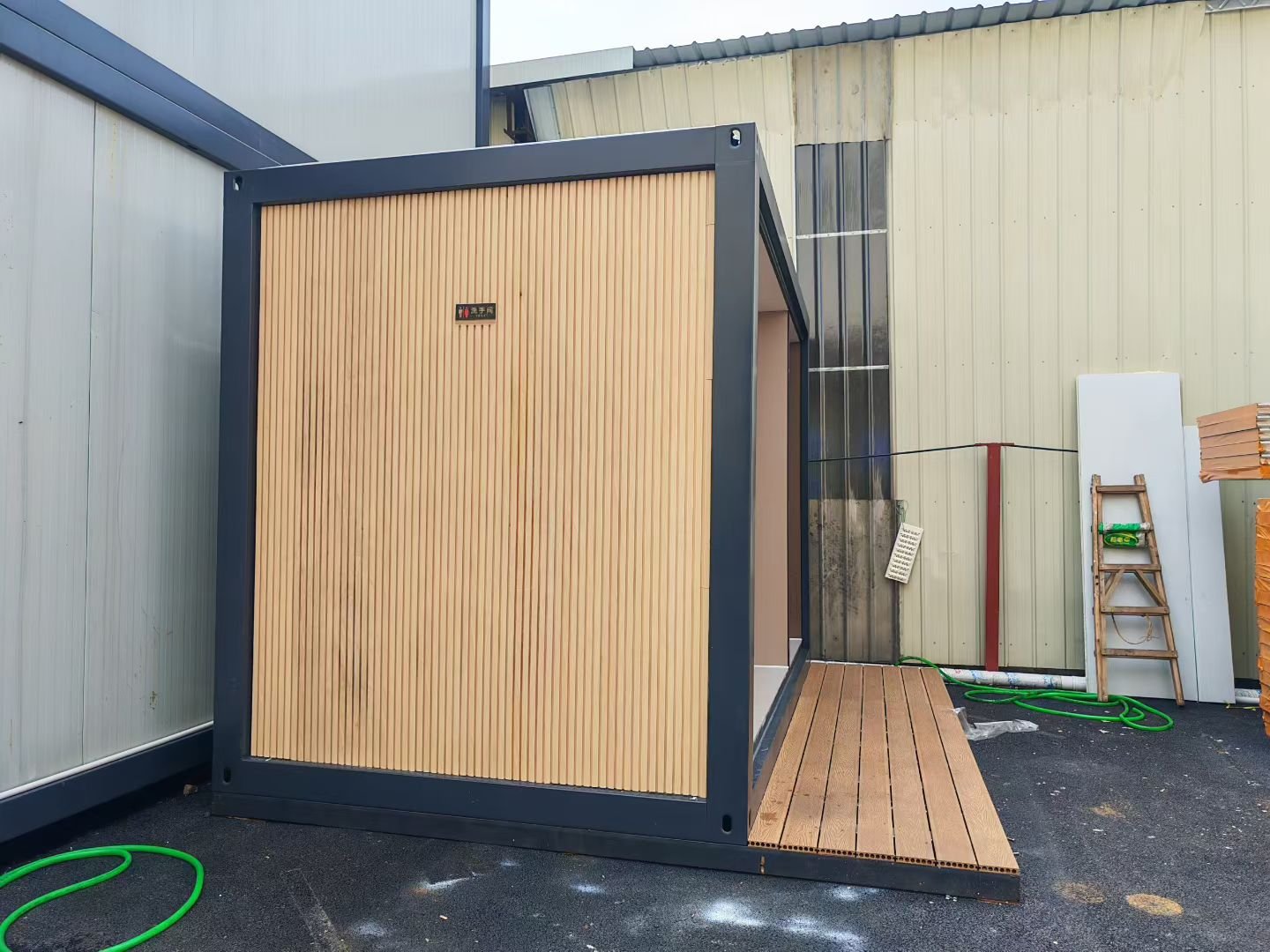 mmexport1760684127315